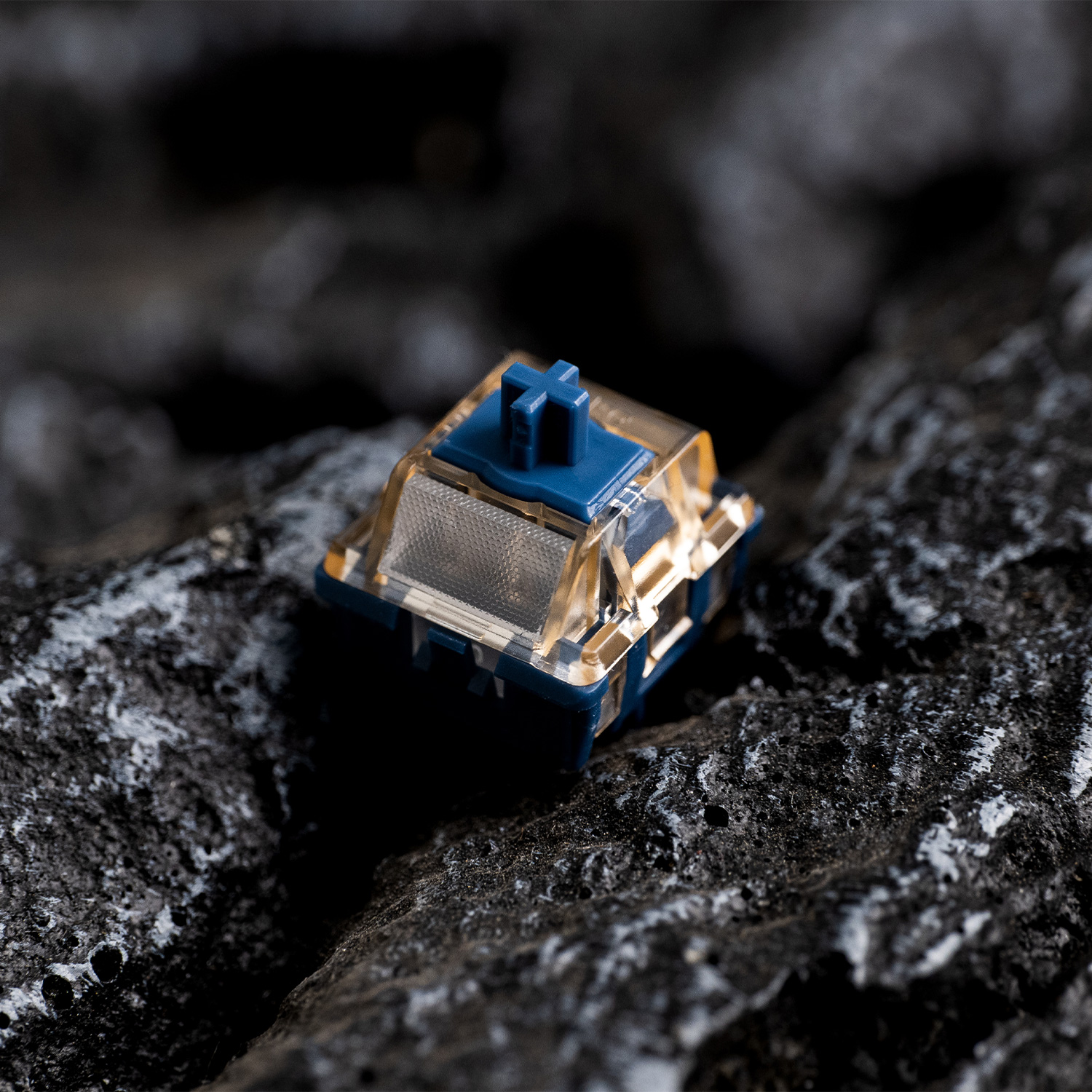 Akko Astrolink Magnetic Switch - Gaming Keyboard Hall Effect review and price
