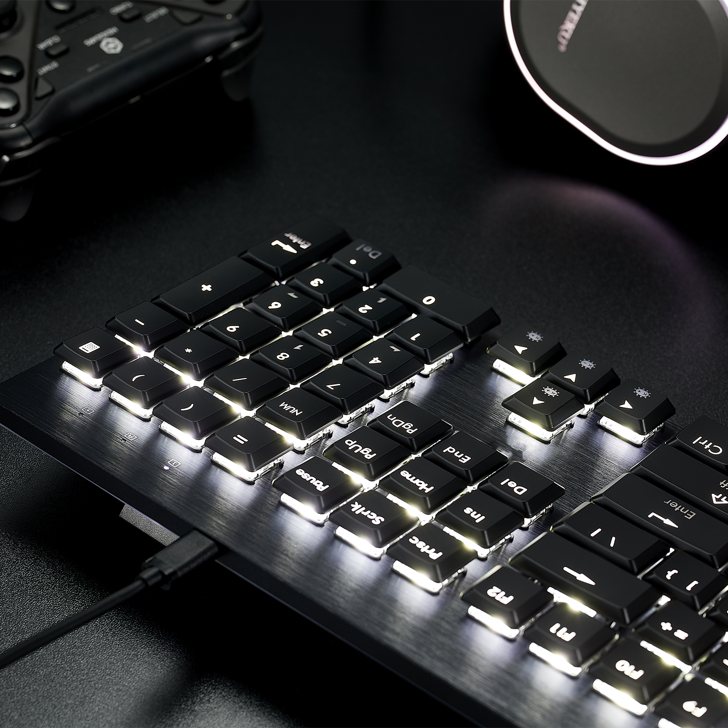 HEXGEARS GK1707 Full RGB Gamin - Keyboard Gaming Blue Switch review and price